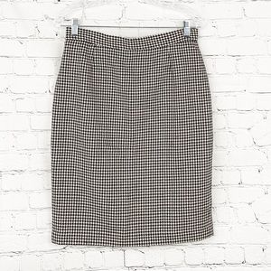 Ann Freedberg Houndstooth Print Percil Skirt SZ10